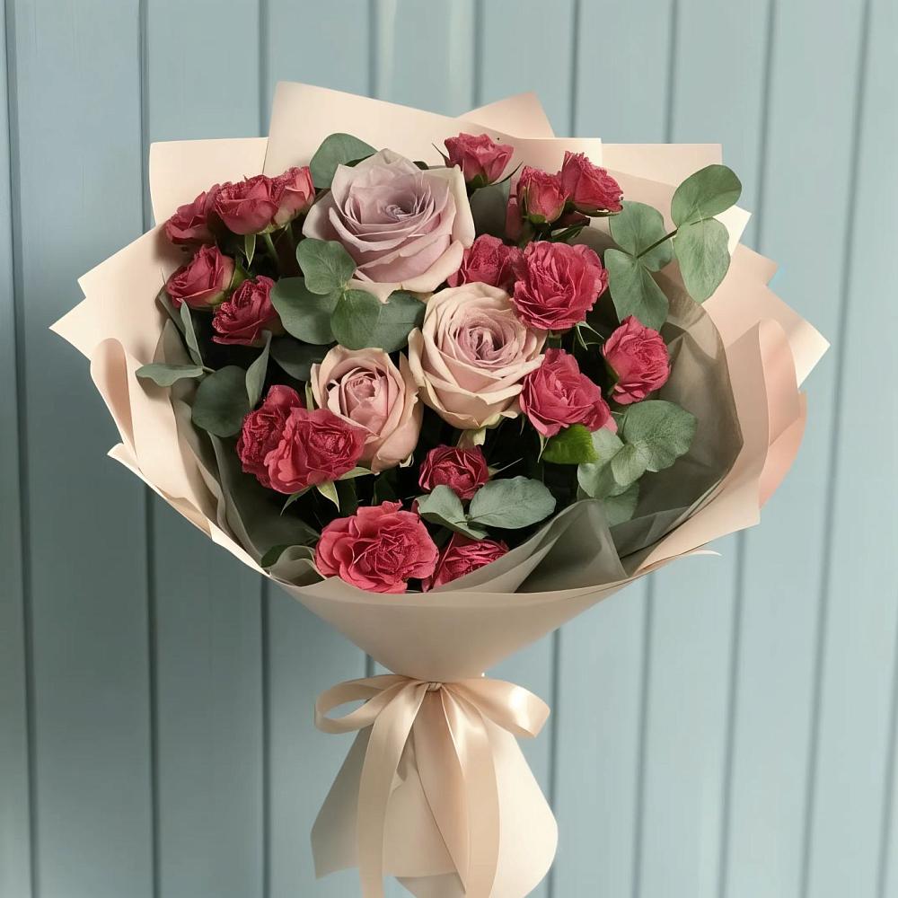 Букет цветов из: Гвоздики и Розы в Юрюзани