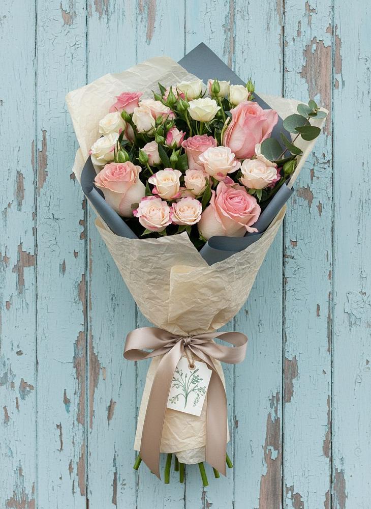 Букет цветов из: Розы в Юрюзани