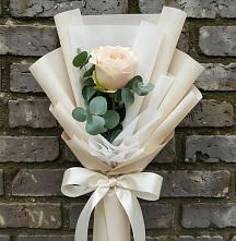 Букет цветов из:  Розы в Юрюзани