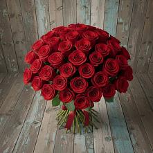 Букет 55 Красных роз Фридом #REPLACE_PRED# Юрюзани