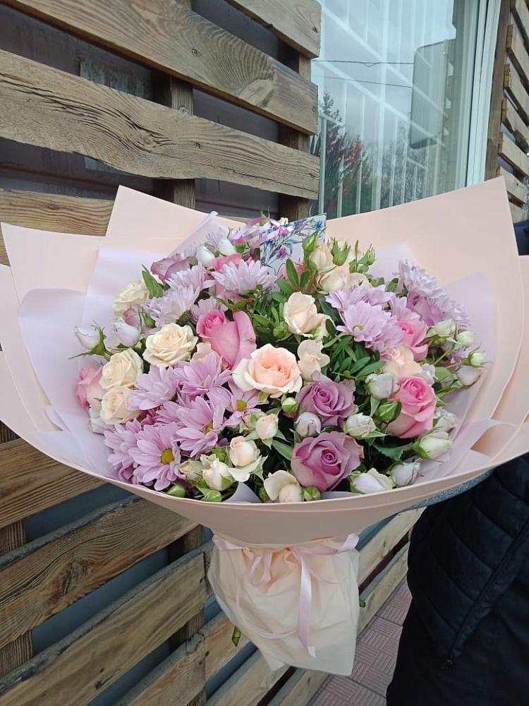 Букет цветов из: Розы и Хризантемы в Юрюзани