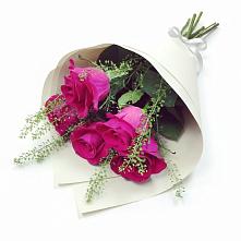 Букет цветов из:  Розы в Юрюзани