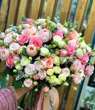 Букет цветов из:  Розы #REPLACE_PRED# Юрюзани