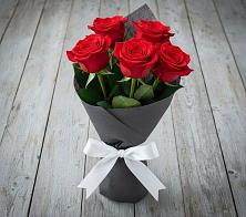 Букет 5 Красных роз Эдлесс Лав #REPLACE_PRED# Юрюзани