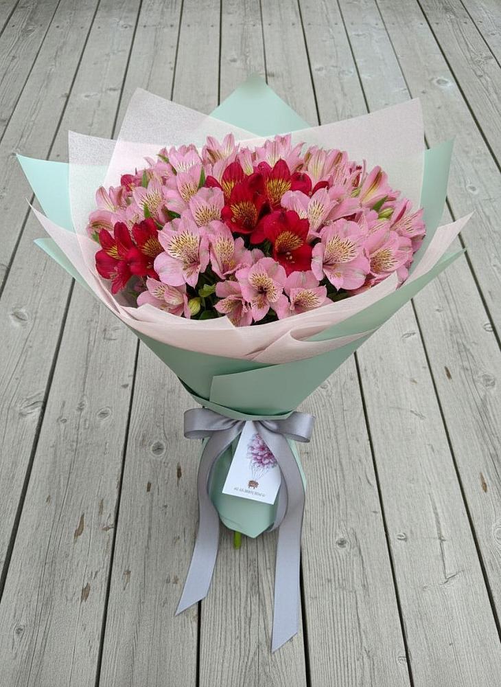 Букет цветов из: Альстромерии в Юрюзани