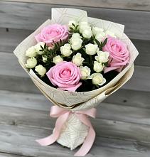 Букет цветов из:  Розы в Юрюзани