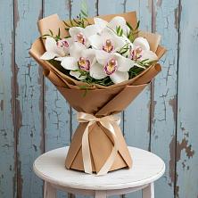 Букет цветов из:  Орхидеи и Розы в Юрюзани